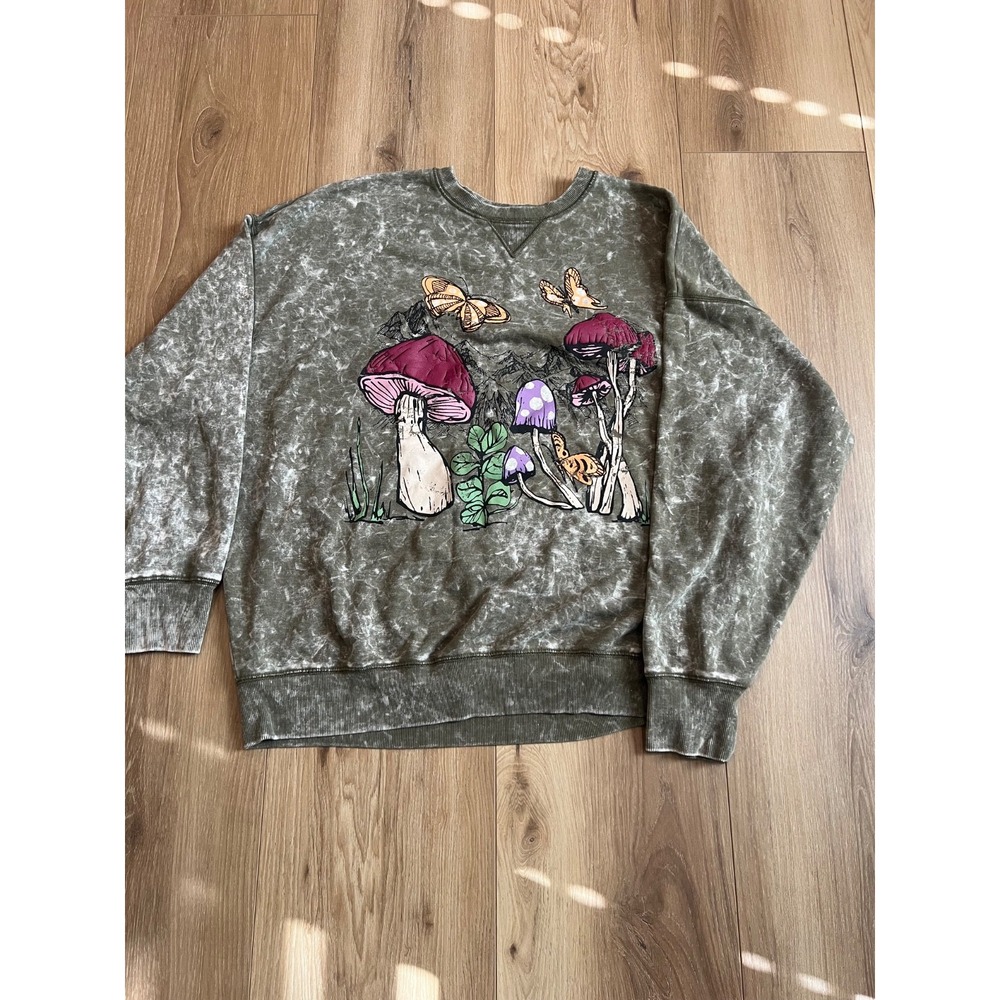 No Boundaries XL 15-17 Mushroom Butterfly Graphic Acid Wash Sweatshirt Gray